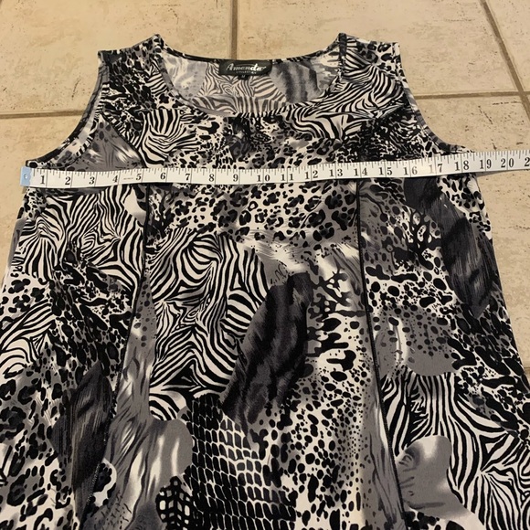 Amanda Collection Black White Grey Animal Print Sleeveless Dress - Size M - Picture 3 of 5